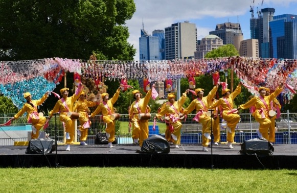 Asia Street Food Festival 2025 — Falun Dafa performance
