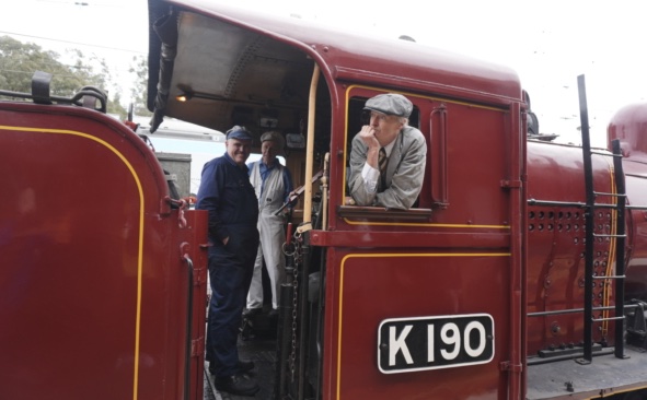 Steam train operating between Hurstbridge and Eltham
